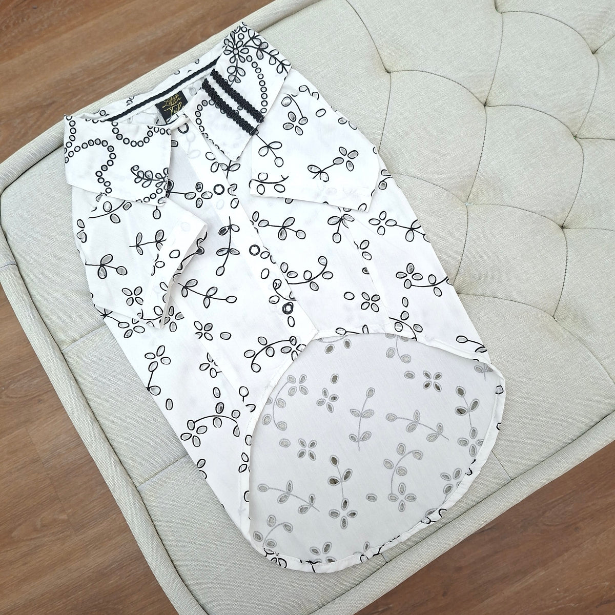 CAMISA BRODERY BLANCO CON NEGRO